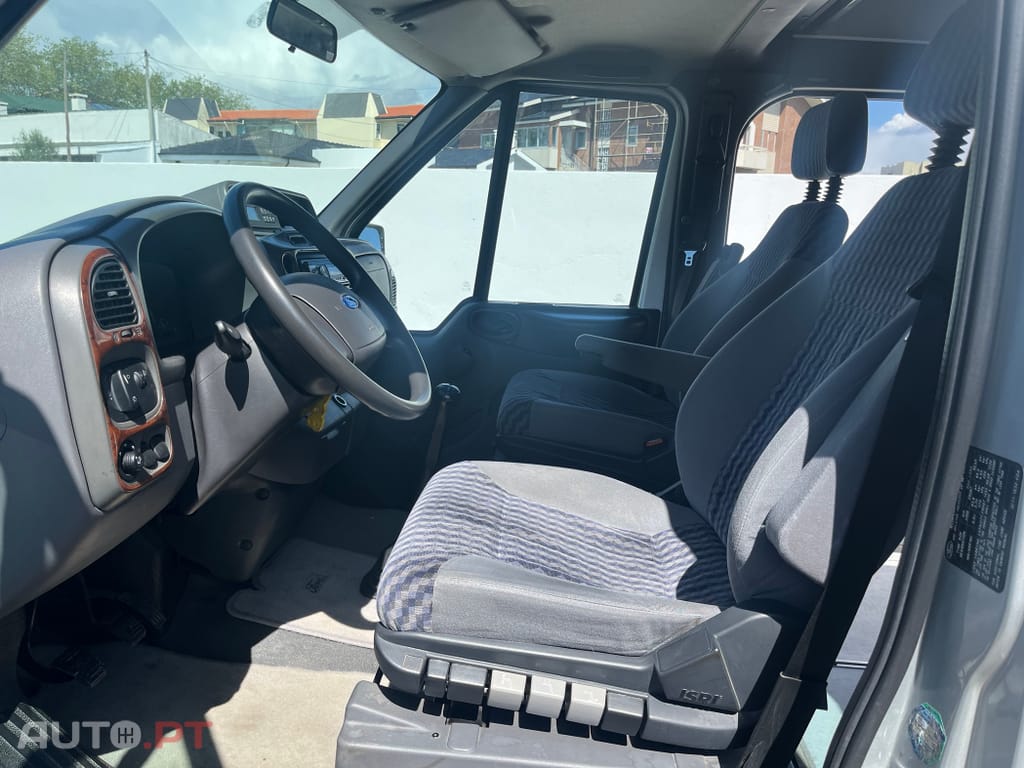 Ford Transit Outro