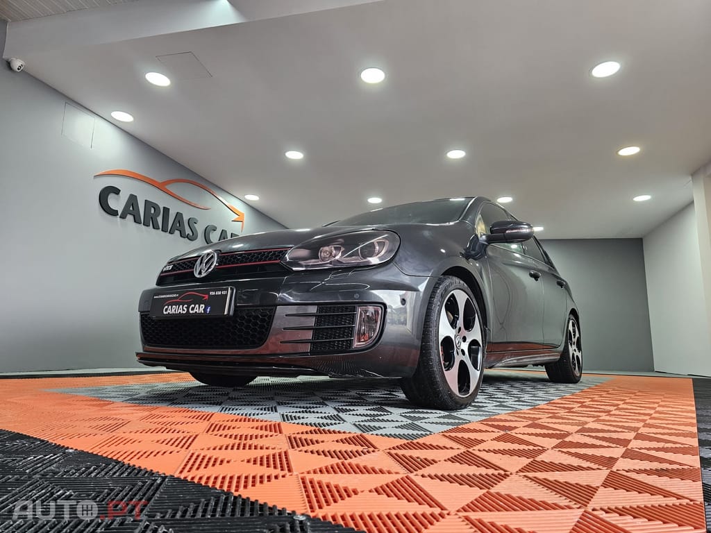 Volkswagen Golf 2.0 GTI DSG