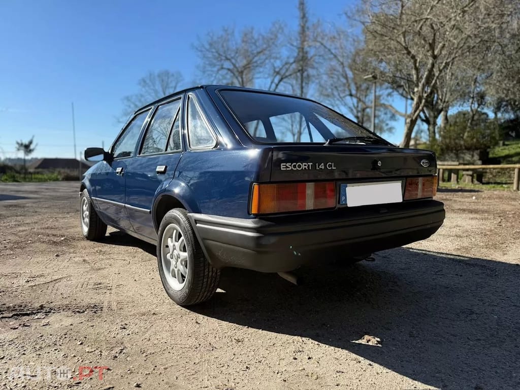 Ford Escort 1.4 CL