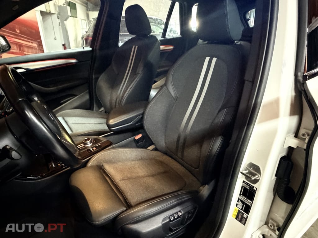 BMW X1 25 e xDrive Pack M
