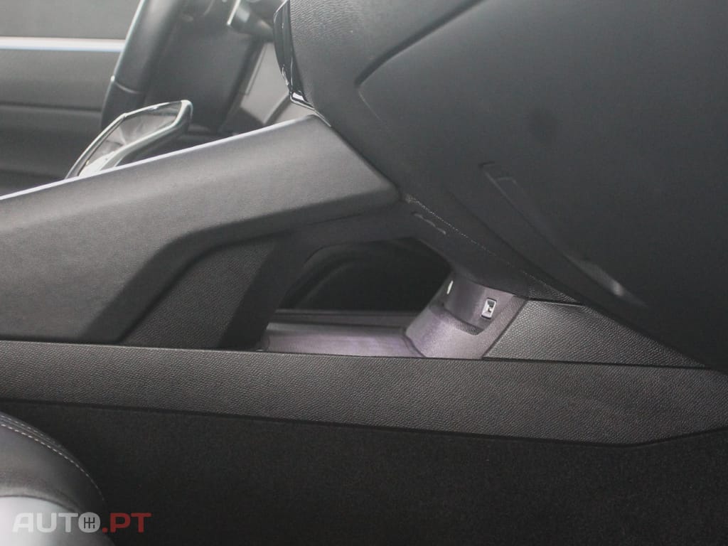 Peugeot 508 1.6 Hybrid Allure Pack e-EAT8