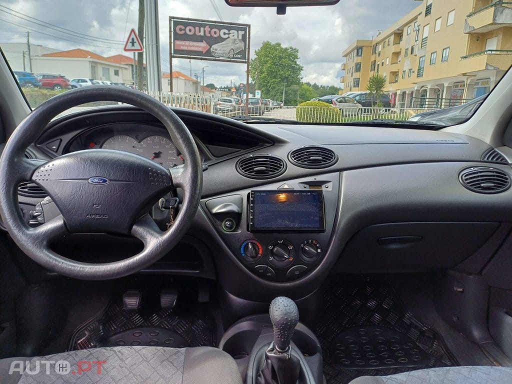 Ford Focus SW 1.4 Ambiente
