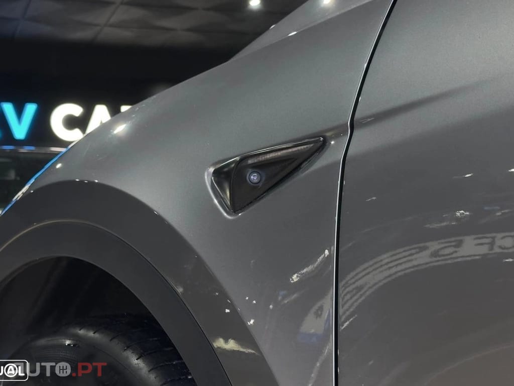 Tesla Model Y Long Range Tração Integral