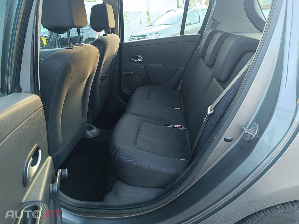 Renault Clio 1.2 16V Dynamique S