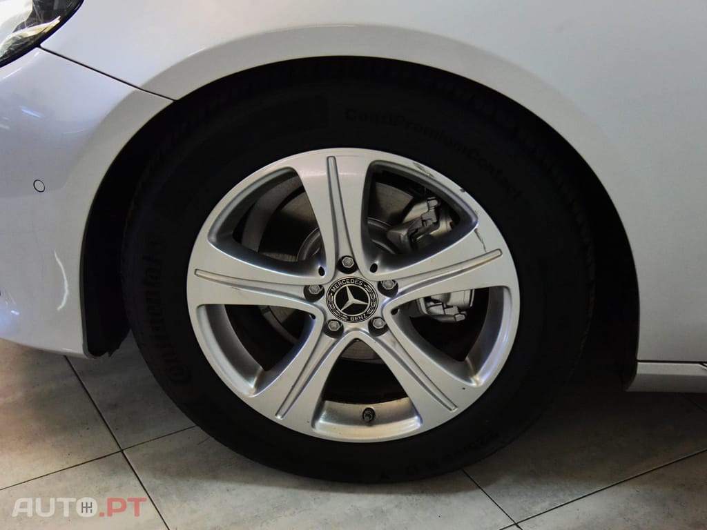 Mercedes-Benz E 220 d Avantgarde
