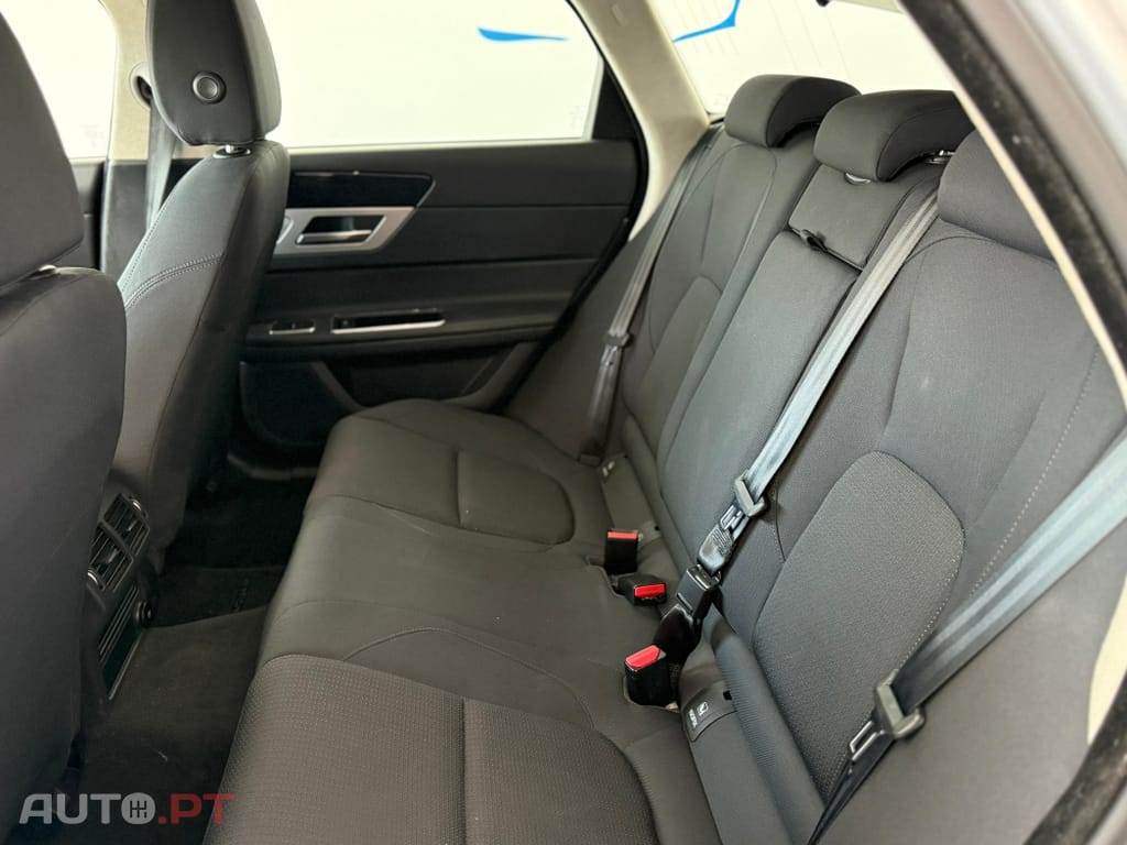 Jaguar XF 2.0 D Pure Aut.