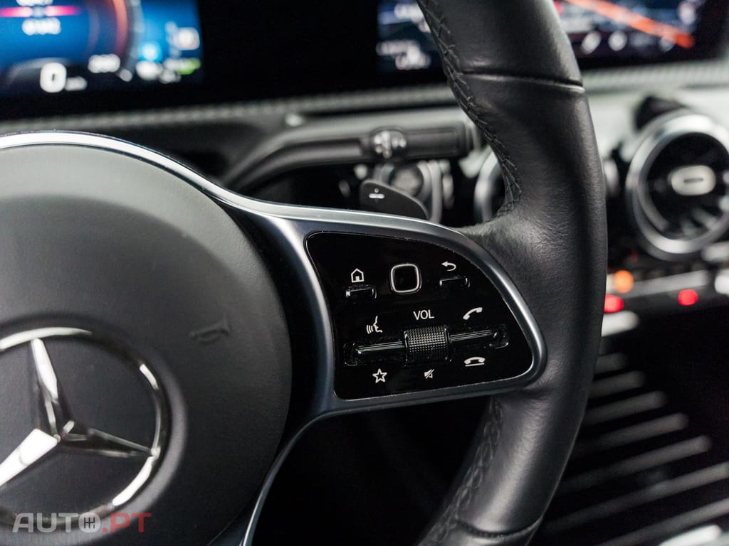 Mercedes-Benz A 250 e Style Plus