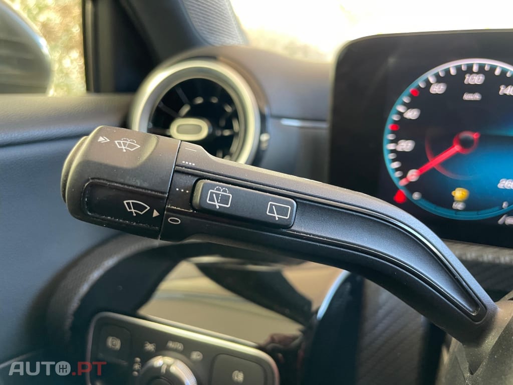 Mercedes-Benz A 180 Advanced Progressive