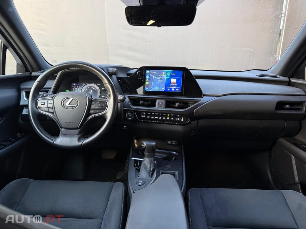 Lexus UX Executive