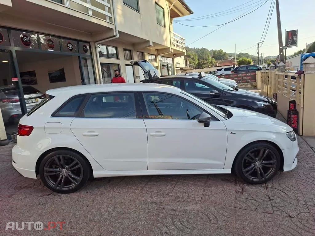 Audi A3 Sportback  1 0 Tfsi Sport