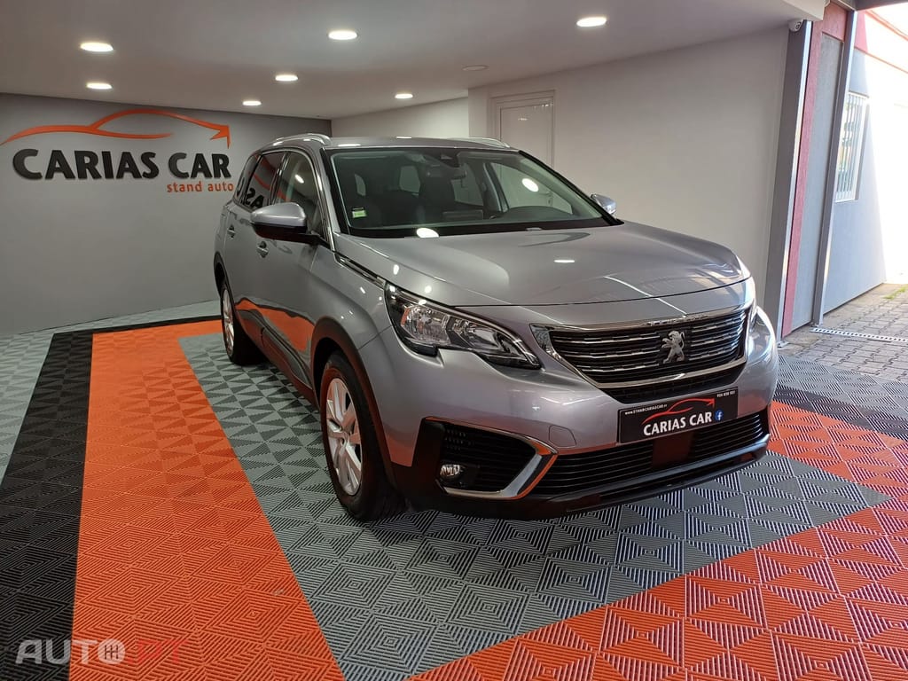 Peugeot 5008 1.5 BlueHDi Allure EAT8