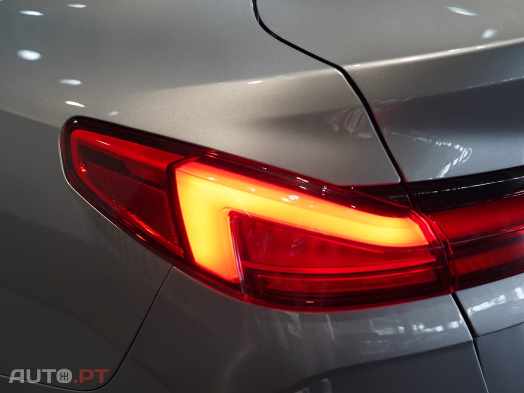 BMW 216 d Corporate Edition