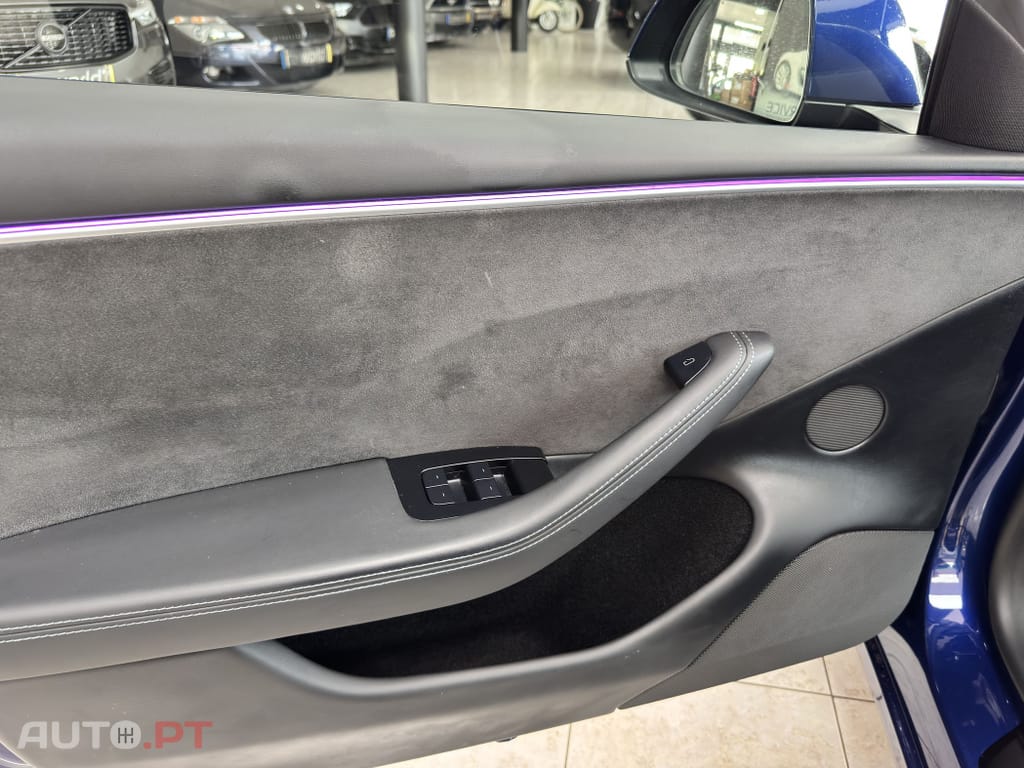 Tesla Model 3 Long Range Tração Integral