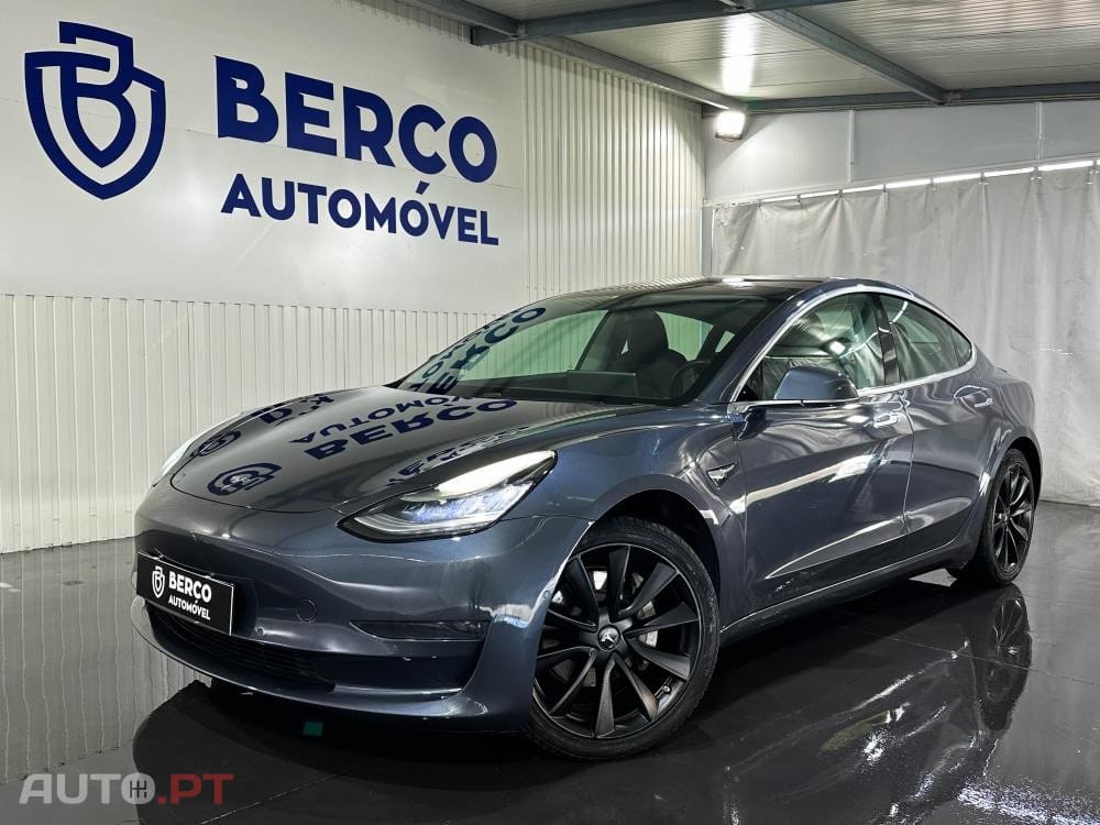 Tesla Model 3 Long-Range Dual Motor AWD