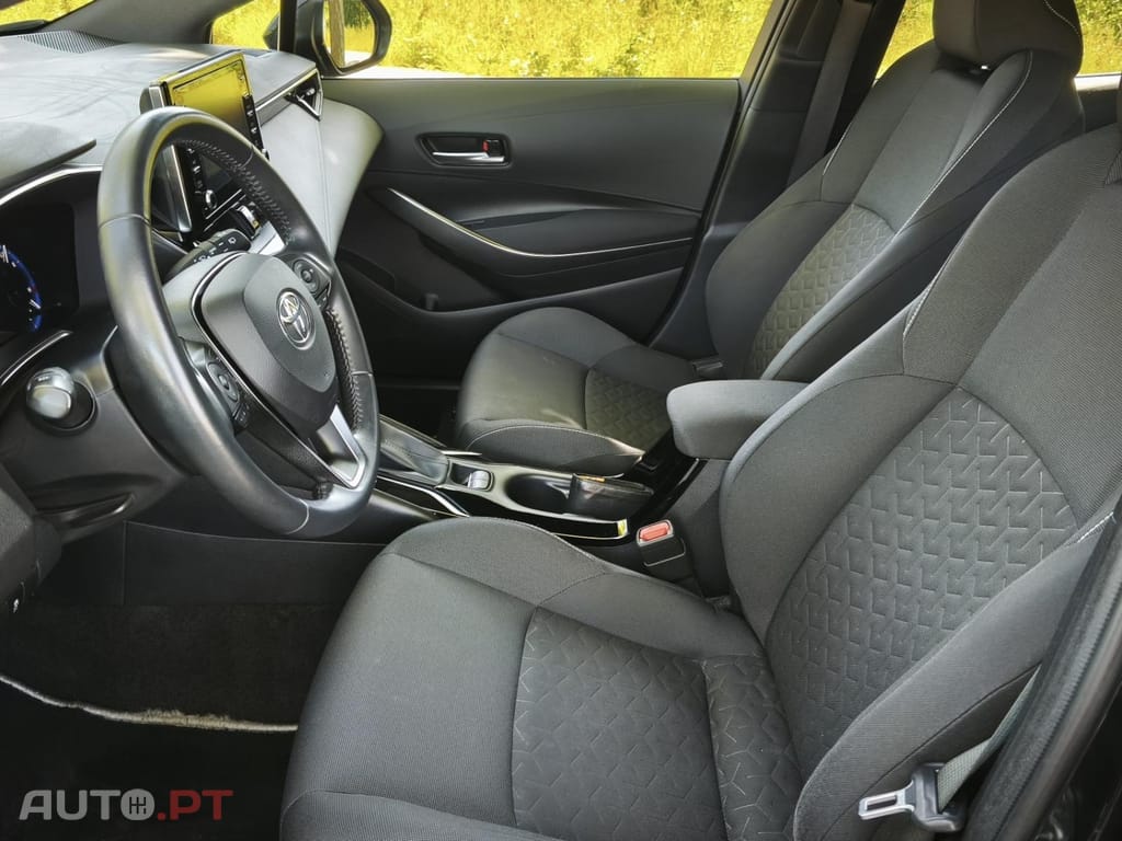 Toyota Corolla 1.8 Hybrid Comfort+P.Sport