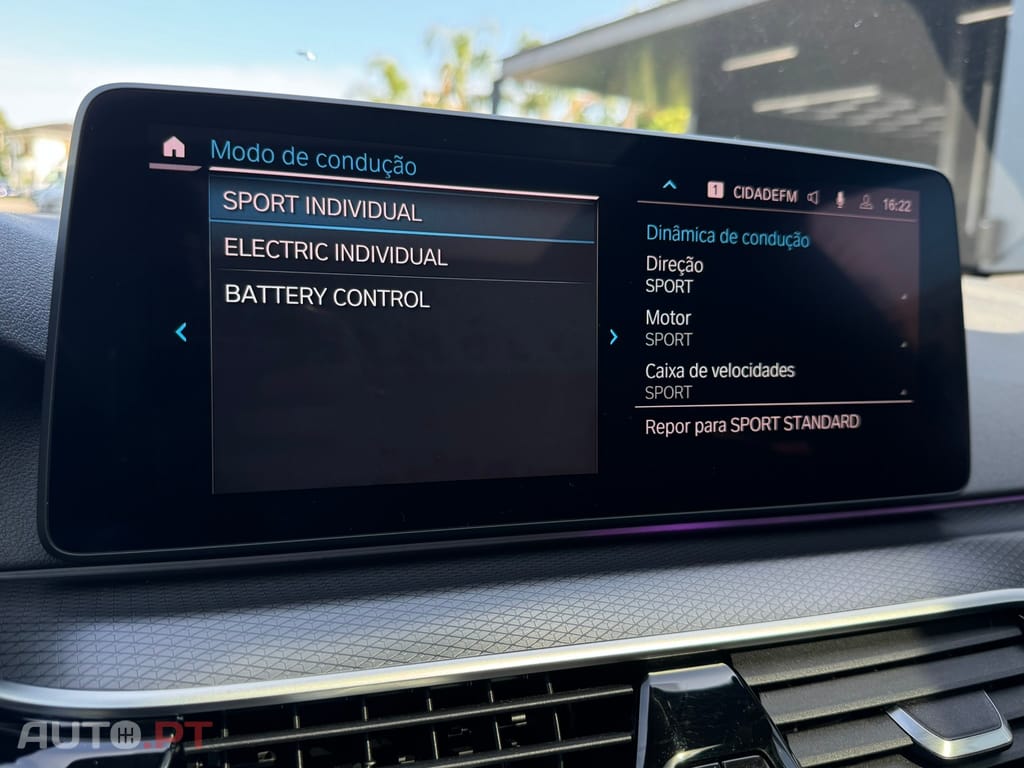BMW 530 e Pack Desportivo M