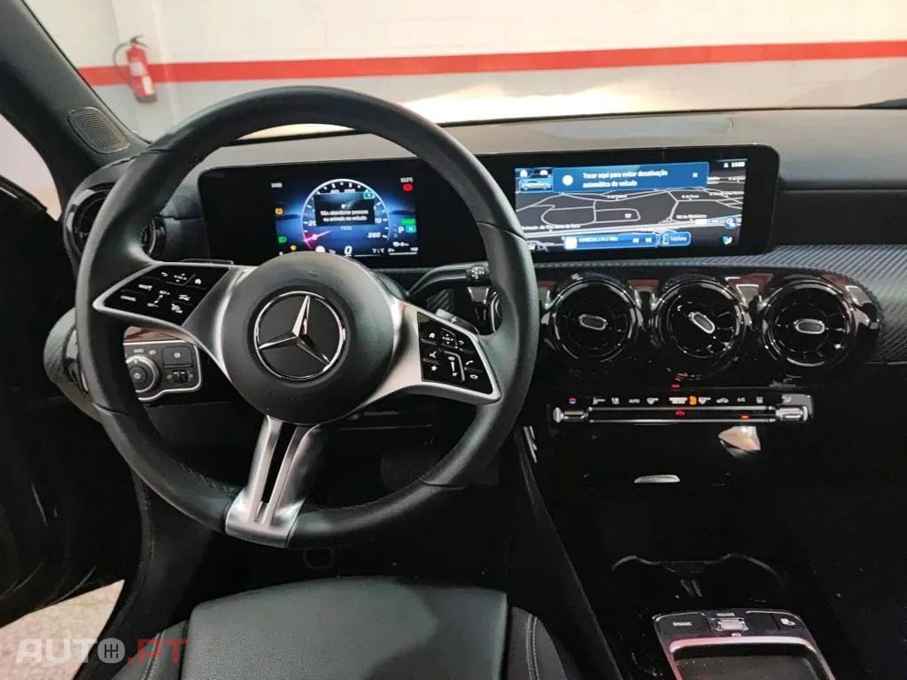Mercedes-Benz A 250 e