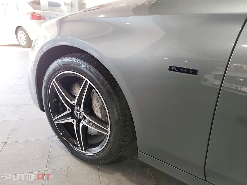 Mercedes-Benz E 300 De AMG Line