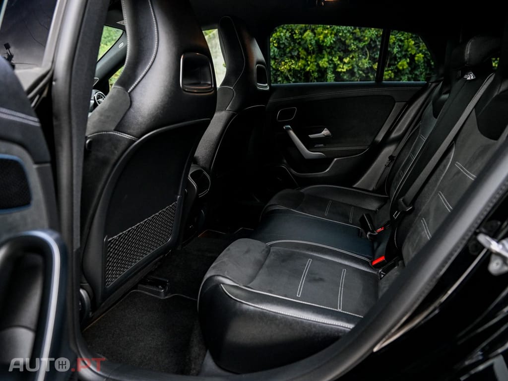 Mercedes-Benz CLA 250 e AMG Line