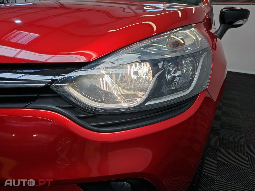 Renault Clio Limited