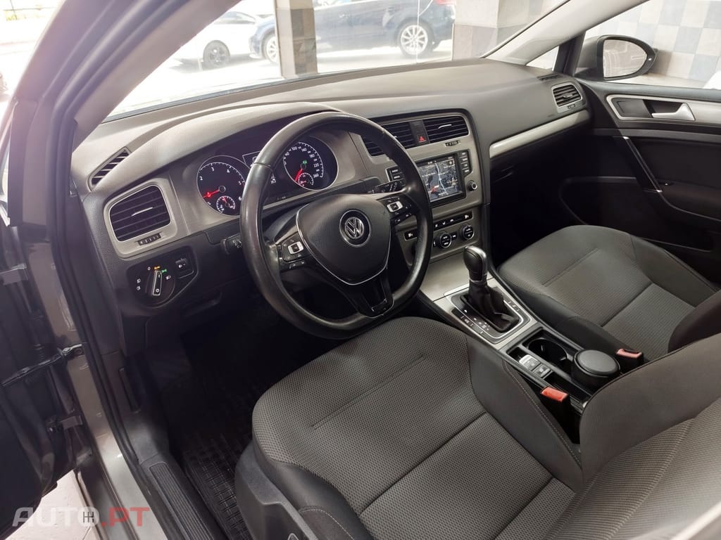 Volkswagen Golf Variant 1.6 TDi Sportline DSG