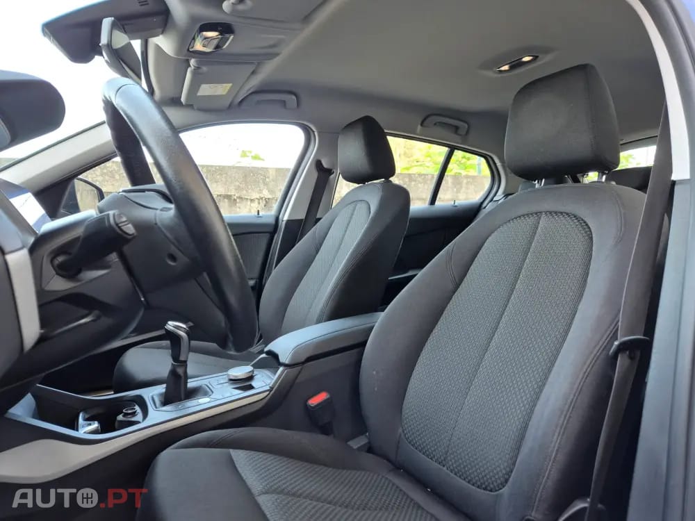 BMW 116 d EDynamics Advantage — fotografia 13