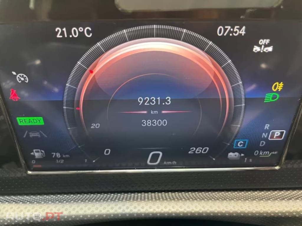 Mercedes-Benz A 250 I.V.A DEDUTIVEL e AMG