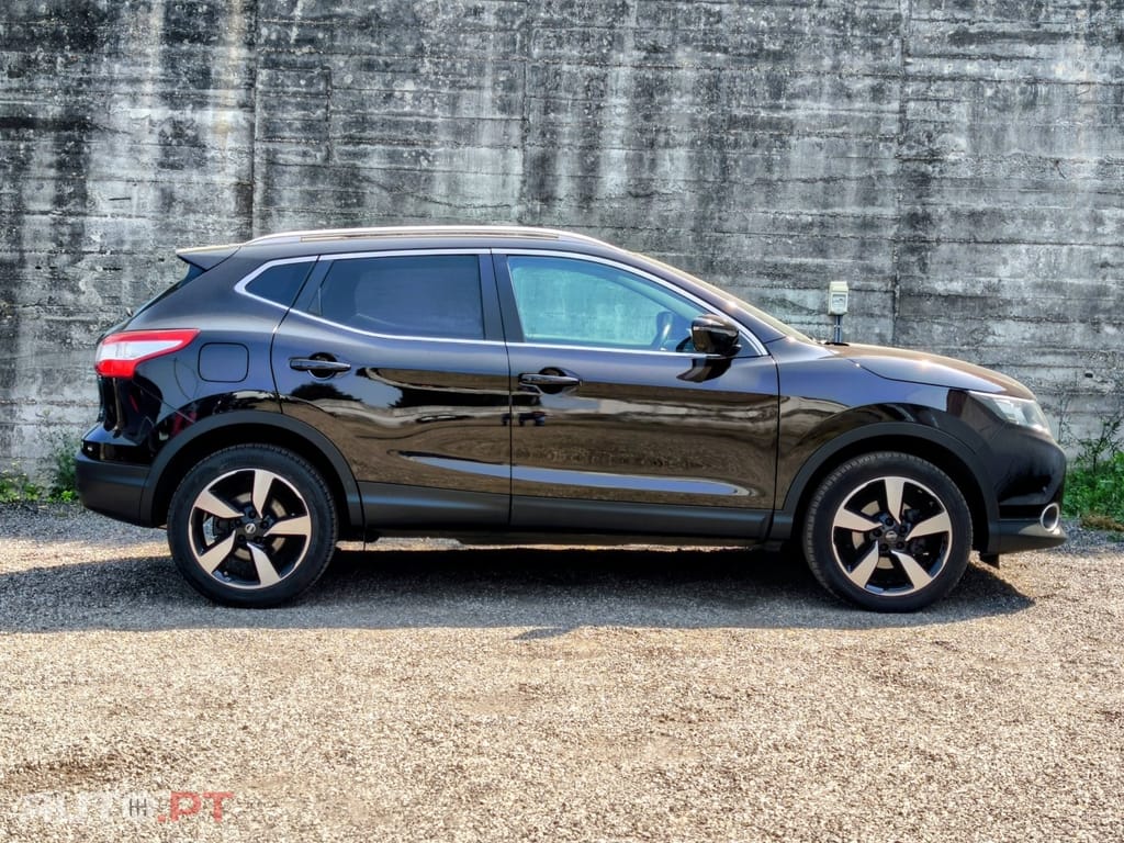 Nissan Qashqai 1.5 dCi N-Connecta