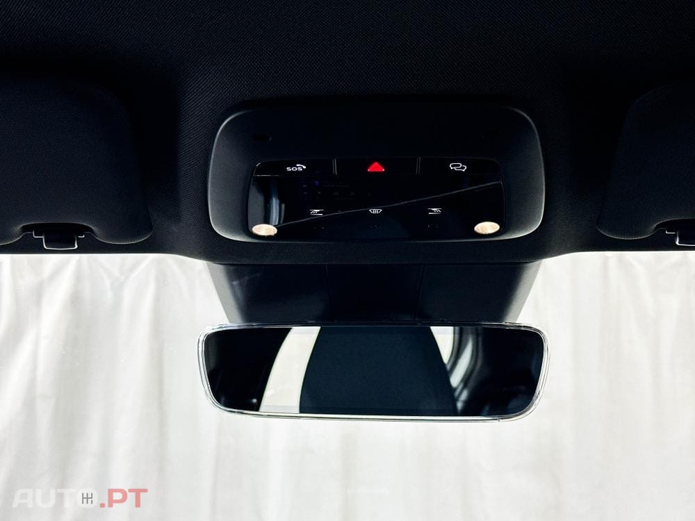 Volvo EX30 Single Motor Extended Range RWD Plus