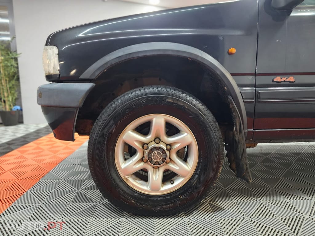 Opel Frontera 2.2L 16V