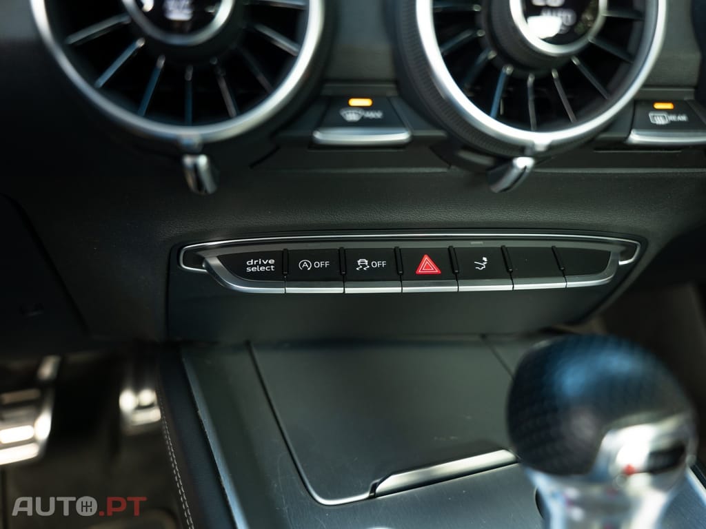 Audi TT 2.0 TFSI quattro S-line S tronic