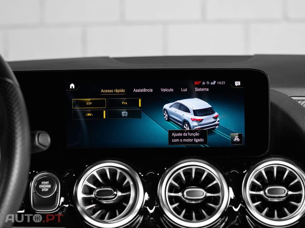 Mercedes-Benz GLA 250 e AMG Line