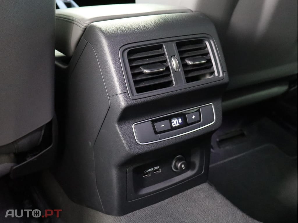 Audi Q5 50 TFSIe quattro S tronic Advance PHEV