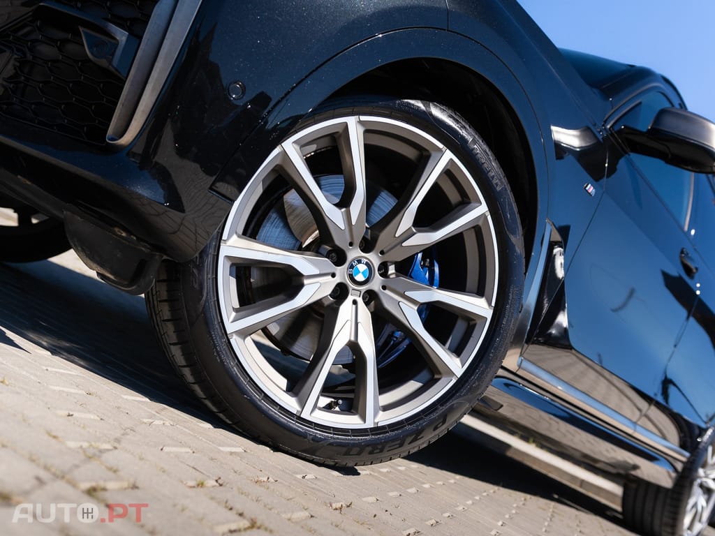 BMW X7 M50d