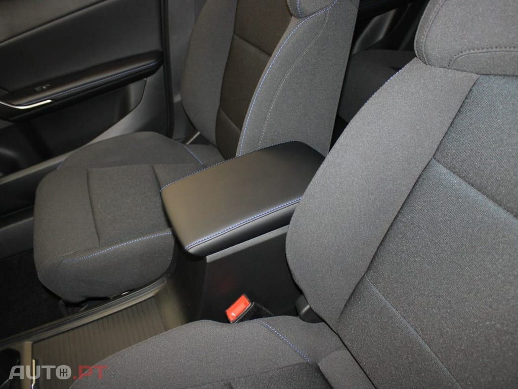 MG MG4 EV STANDARD RANGE TECNHO I.V.A DEDUTIVEL