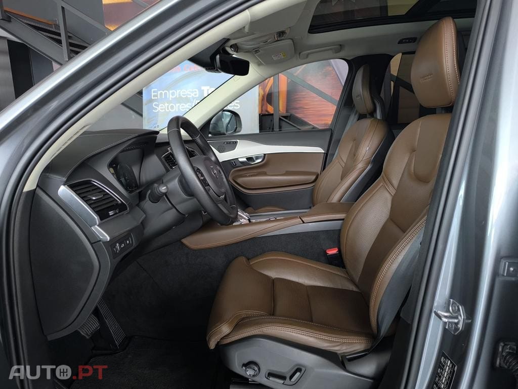 Volvo XC90 2.0 T8 PHEV Inscription Expression AWD