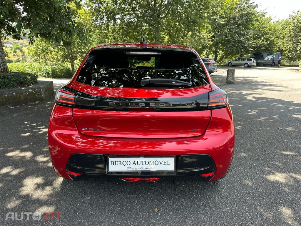 Peugeot E-208 50 kWh GT Pack