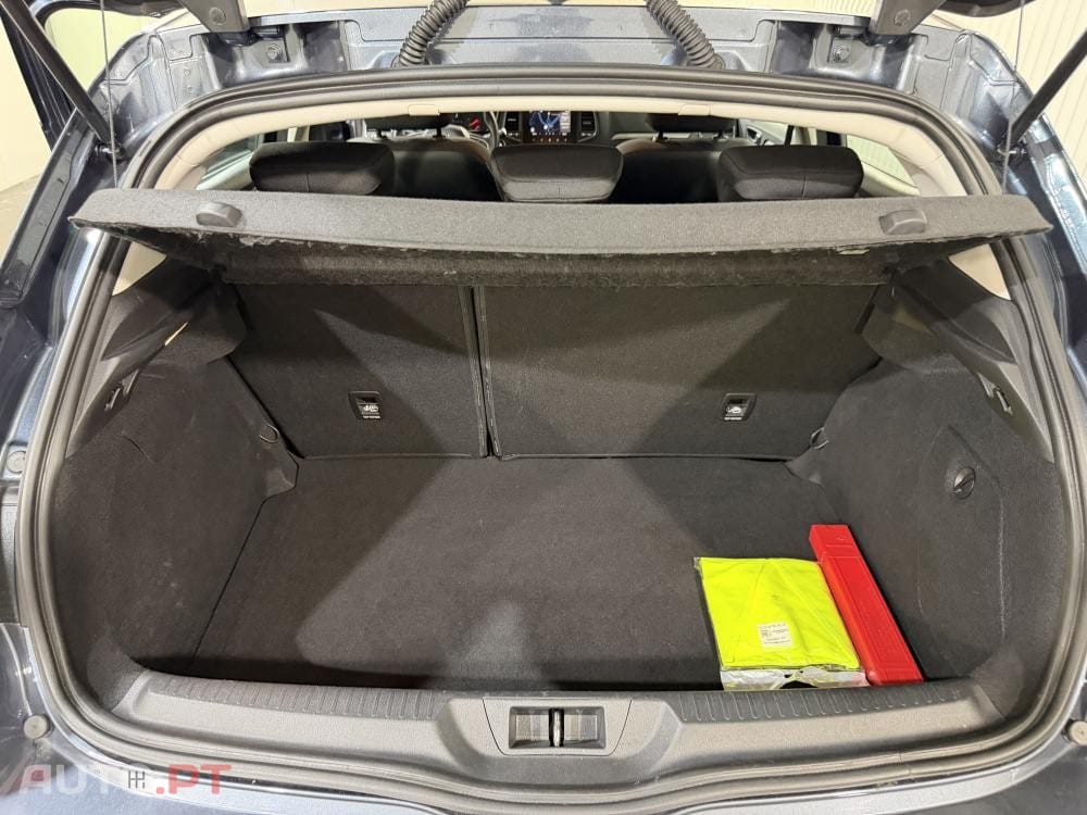 Renault Mégane 1.5 Blue dCi Techno EDC