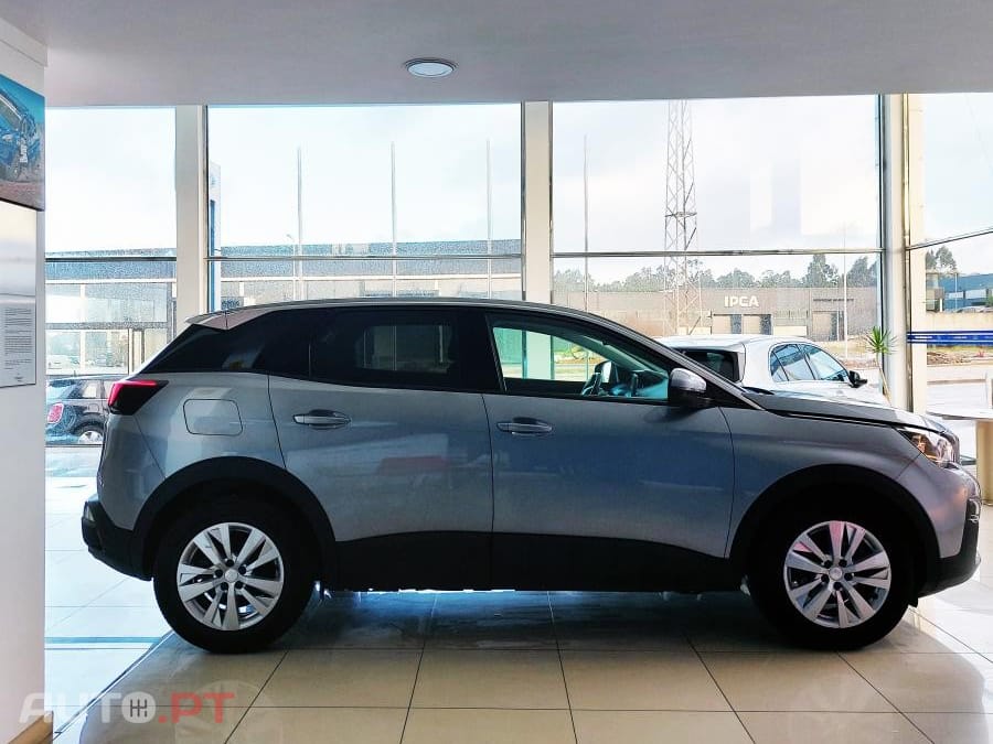 Peugeot 3008 1.5 BlueHDi Active