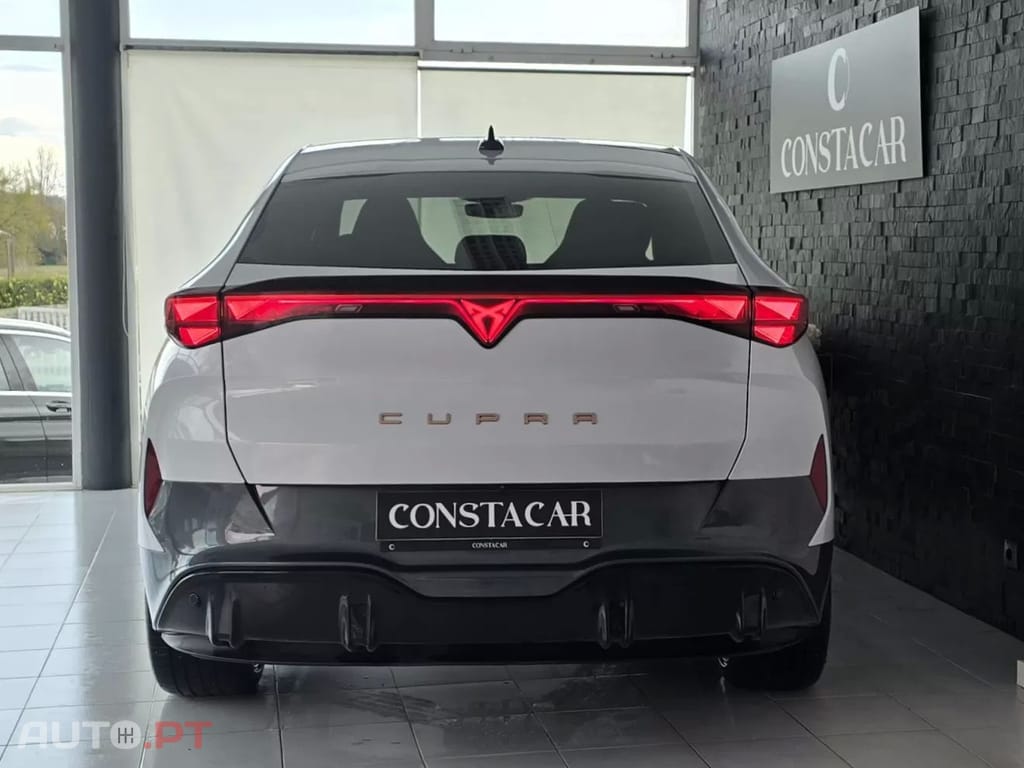 Cupra Tavascan 77 kWh Adrenaline