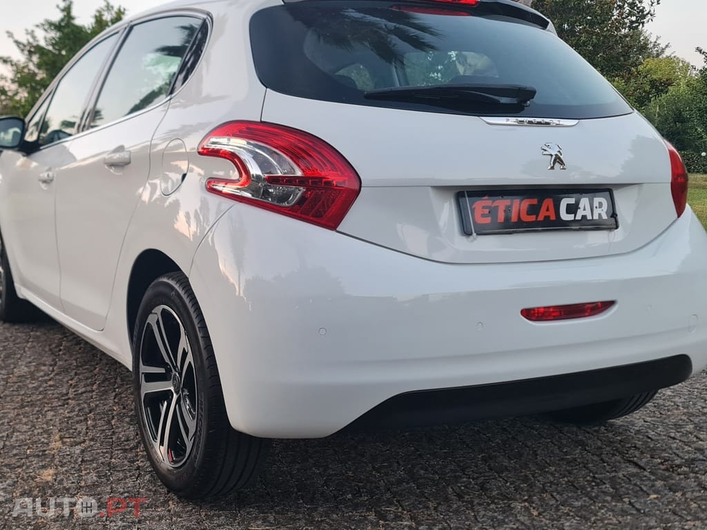 Peugeot 208 1.4 HDi Allure