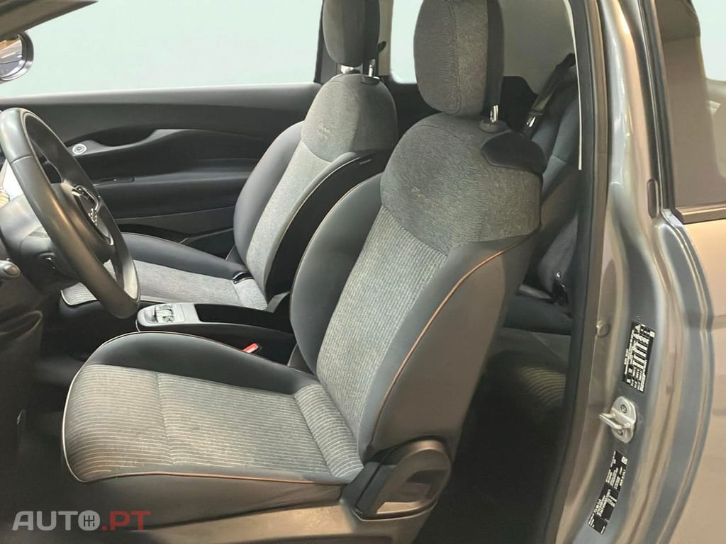 Fiat 500e Icon Plus 42 KWh