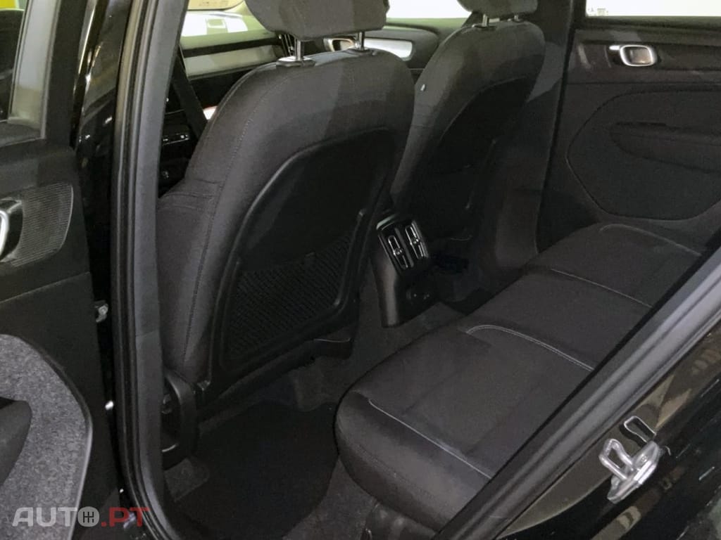 Volvo XC40 1.5 T4 PHEV Inscription Expression