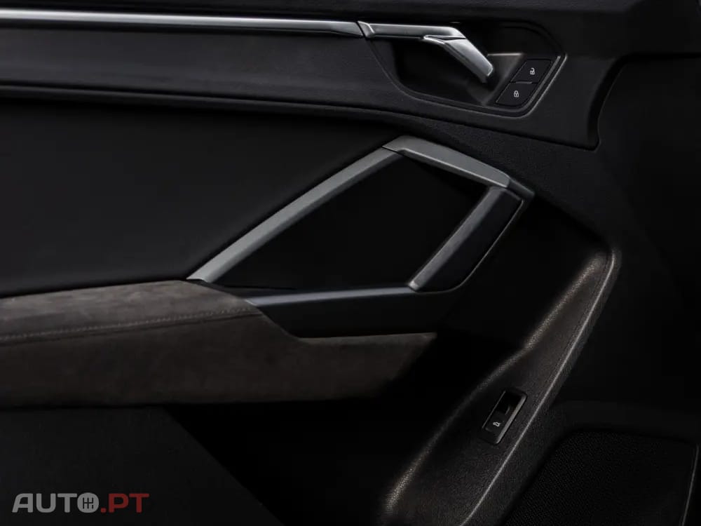 Audi RSQ3 TFSI quattro S tronic