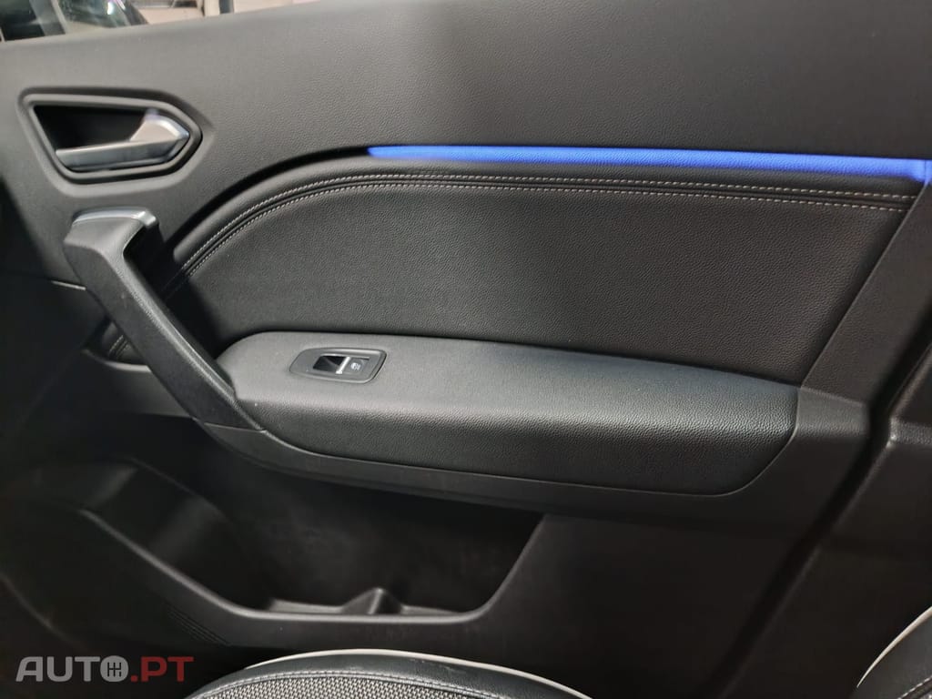 Renault Captur 1.0 TCe Intense 