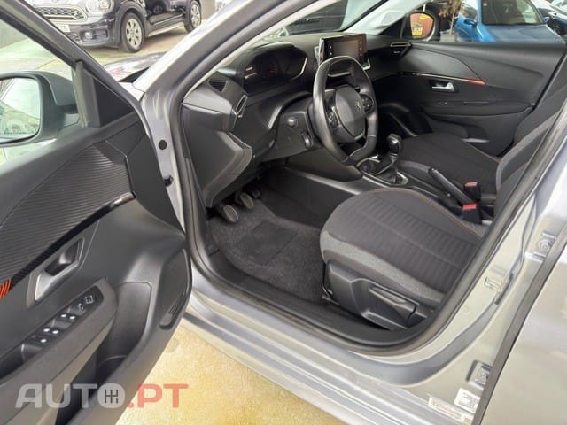 Peugeot 208 PureTech 75 Active