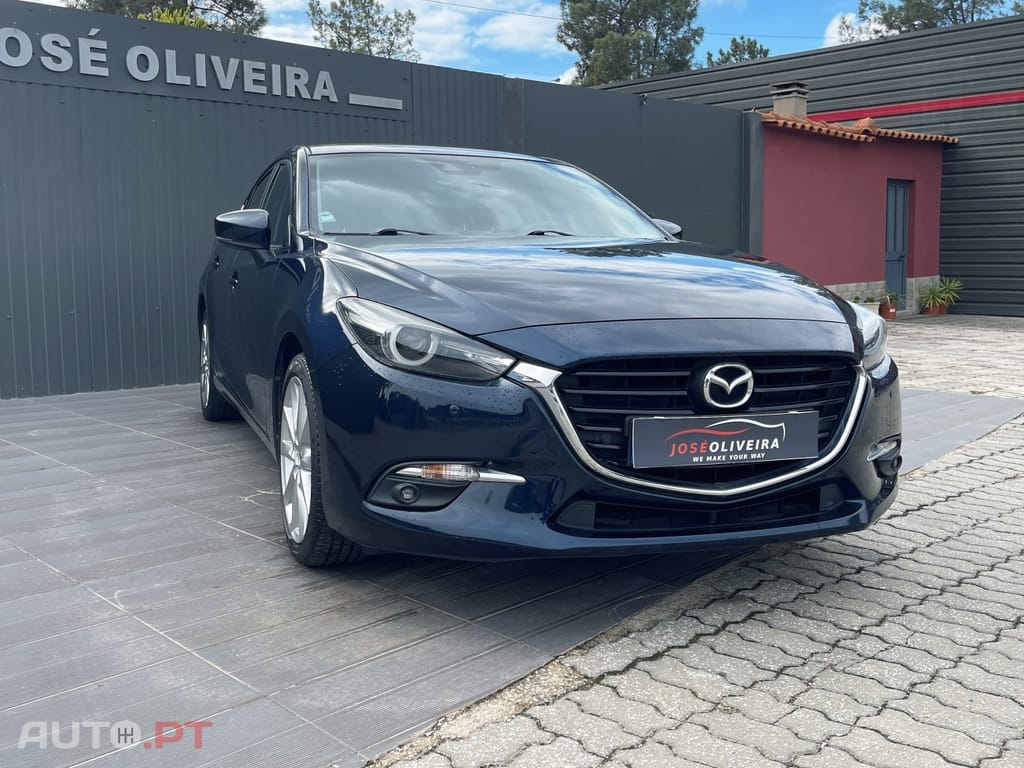 Mazda 3 1.5 Sky-D Excellence Navi