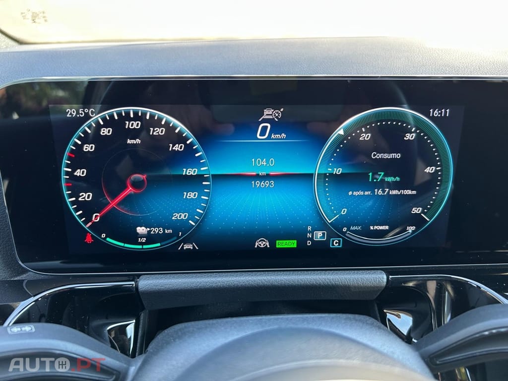 Mercedes-Benz EQA 250 AMG Line