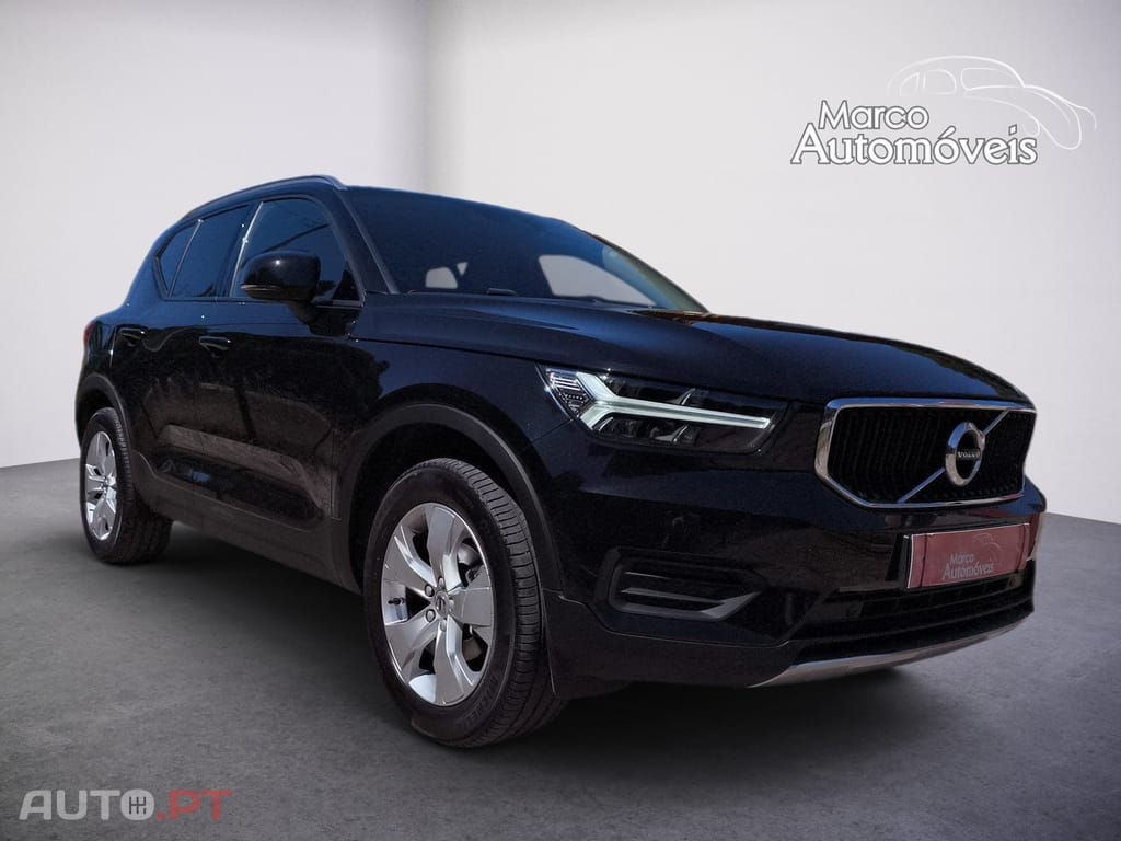 Volvo XC40 2.0 D3 Momentum Plus