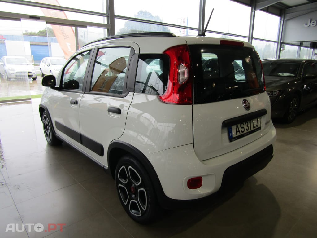 Fiat Panda 1.0 Hybrid Cross